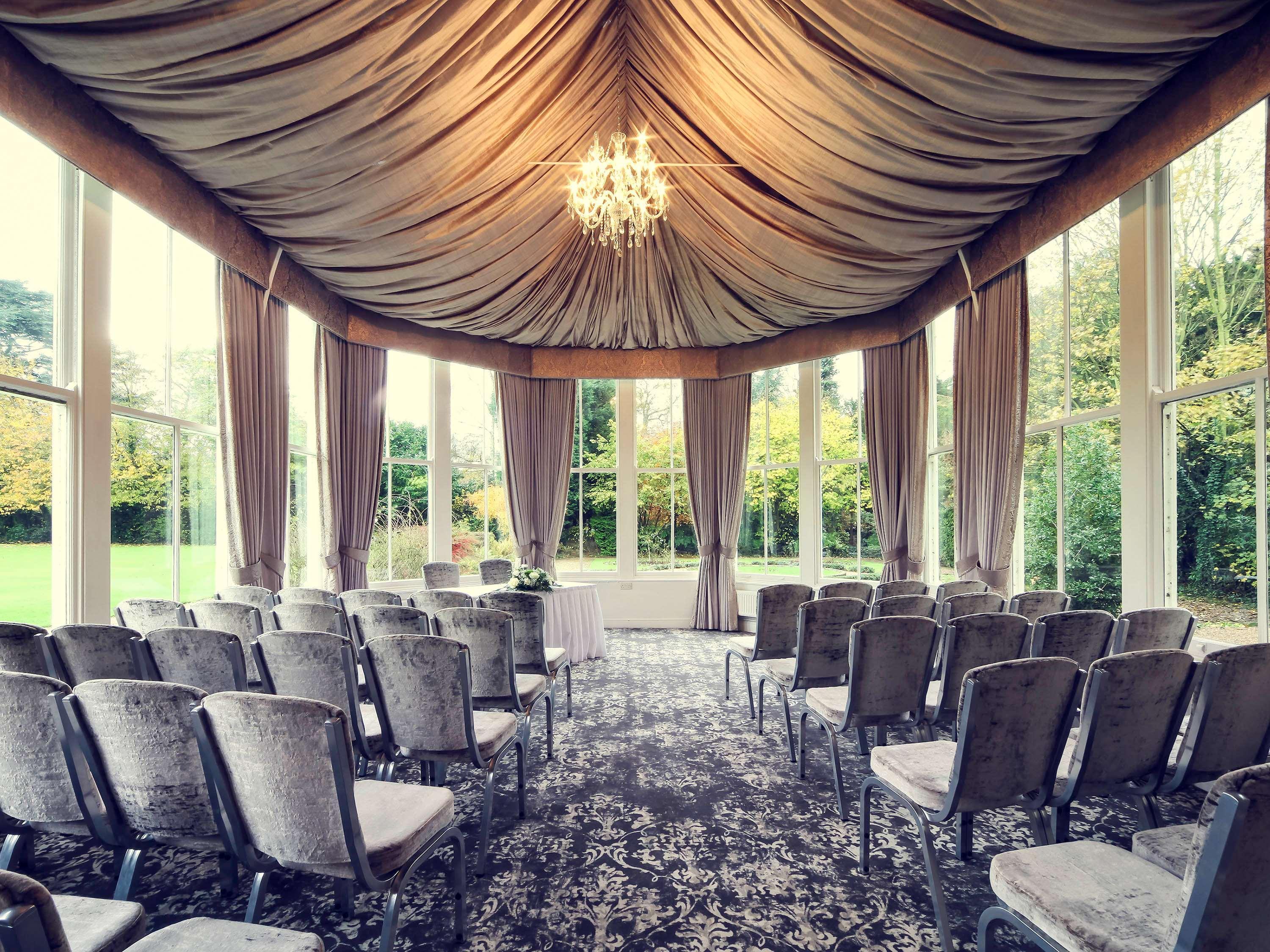 Mercure Burton Upon Trent, Newton Park Exterior photo