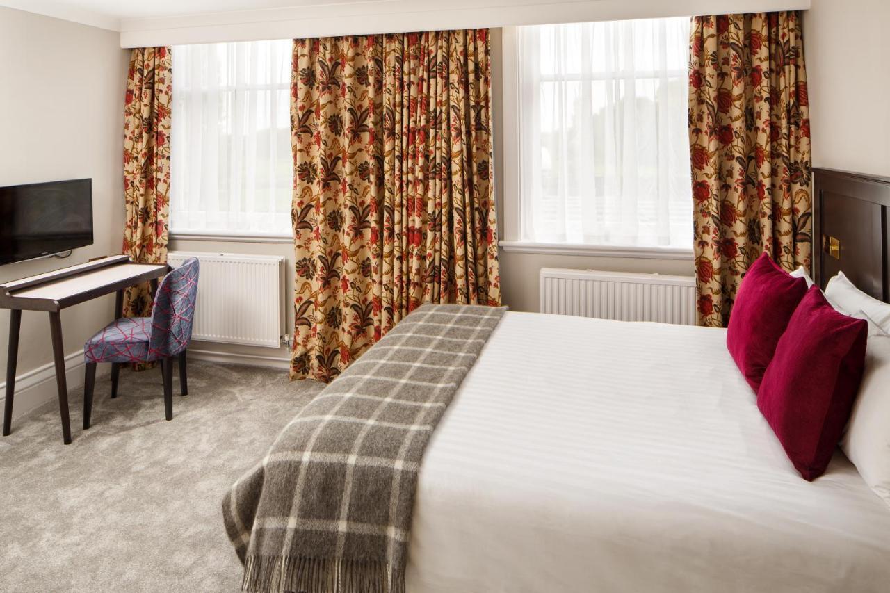 Mercure Burton Upon Trent, Newton Park Exterior photo